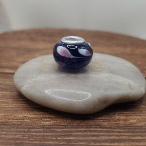 Peacock charm‎